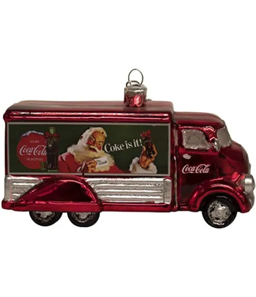 Camion rosso Coca Cola in...