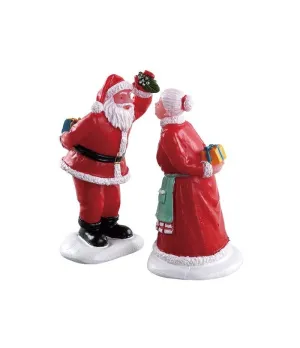 Babbo Natale sotto il vischio con la moglie - Under The Mistletoe - Lemax 72550 - Il patio store