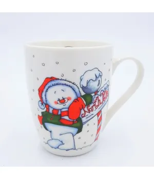 Tazza bianca con pupazzo di neve e e cartello polo nord - ksd 607783b - il patio store